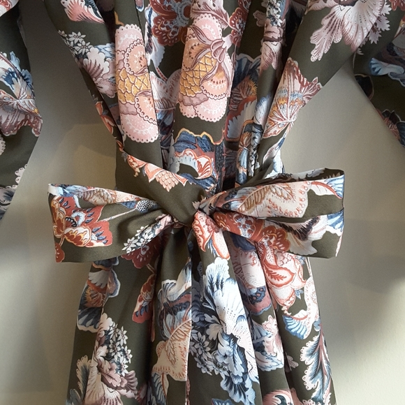 Maison Du Soir Leila Robe - Picture 6 of 6